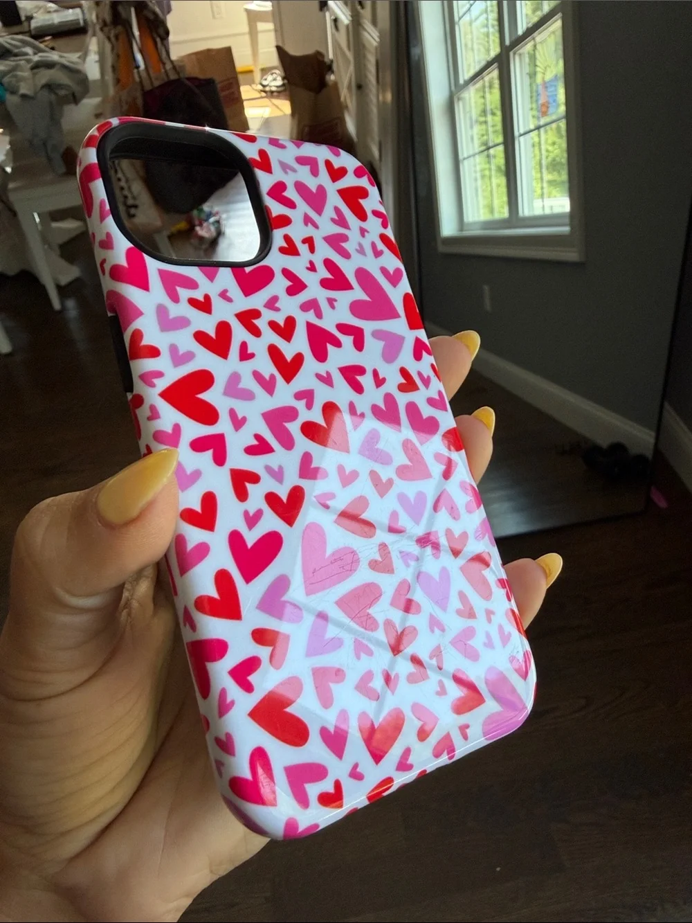 Casely XOXO Candy Heart Case. iPhone 14.